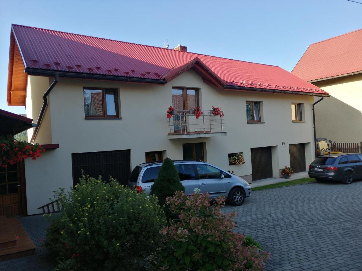 Pokoje U Jarka Krzyzowa Exterior photo
